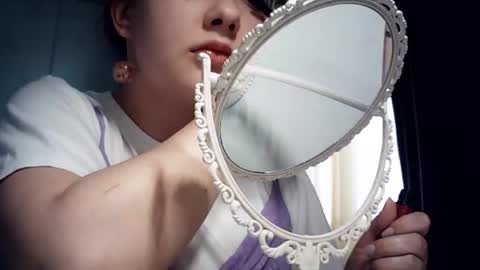 moodiemira online show from June 9, 2026, 4:29 pm