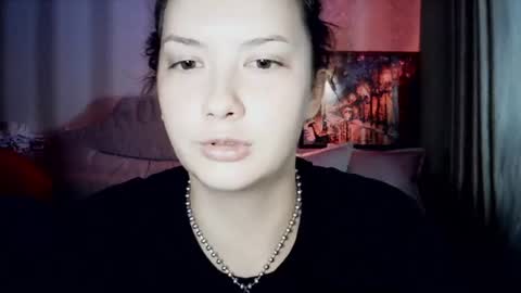 moodiemira online show from June 20, 2026, 5:49 pm