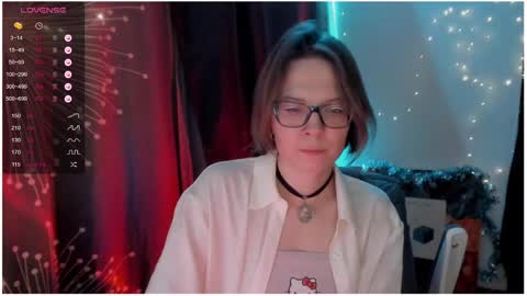 Snapshot of moon__girl chatting on December 27, 2024, 11:10 pm Roxy online show from December 27, 2024, 11:10 pm