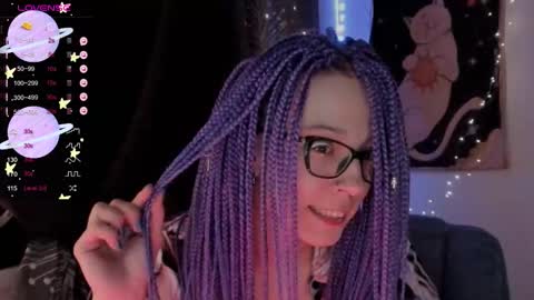 Snapshot of moon__girl chatting on September 18, 2025, 9:17 pm Roxy online show from September 18, 2025, 9:17 pm