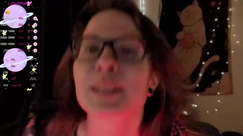 Snapshot of moon__girl chatting on March 24, 2026, 7:52 pm Roxy online show from March 24, 2026, 7:52 pm