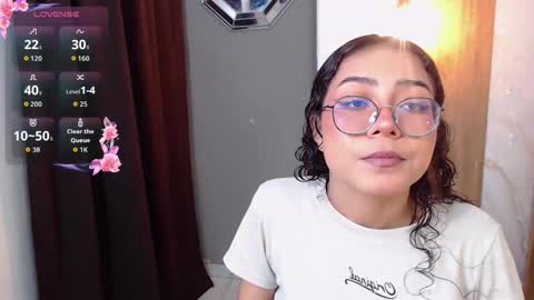 moon_and_fire_ online show from March 4, 2026, 7:03 am