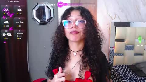 moon_and_fire_ online show from May 23, 2026, 7:02 am