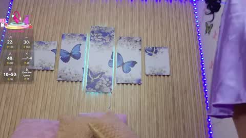 Moon online show from April 14, 2026, 11:27 am