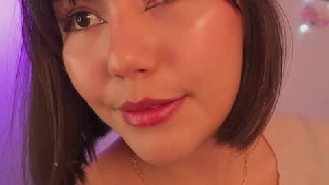 Snapshot of moon_eyess chatting on April 17, 2026, 2:36 am Im a independent model Welcome online show from April 17, 2026, 2:36 am
