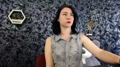 Snapshot of moon_foxy_ chatting on June 5, 2026, 8:58 pm Diana online show from June 5, 2026, 8:58 pm