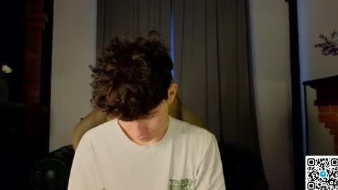 Snapshot of moon_gloww chatting on March 14, 2026, 2:28 am moon_gloww online show from March 14, 2026, 2:28 am