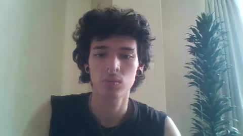 Snapshot of moonandzukko chatting on May 25, 2026, 8:04 pm moonandzukko online show from May 25, 2026, 8:04 pm