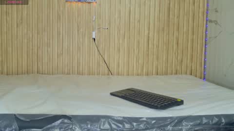 Snapshot of moonceleste chatting on July 5, 2026, 4:19 am Celeste online show from July 5, 2026, 4:19 am