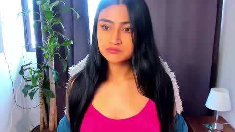 Snapshot of moonie_baddie31 chatting on September 25, 2025, 7:39 pm moonie_baddie31 online show from September 25, 2025, 7:39 pm