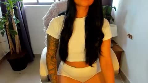 Snapshot of moonie_baddie31 chatting on September 28, 2025, 6:13 pm moonie_baddie31 online show from September 28, 2025, 6:13 pm