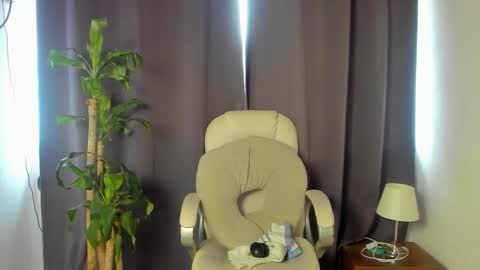 Snapshot of moonie_baddie31 chatting on January 8, 2026, 6:54 pm moonie_baddie31 online show from January 8, 2026, 6:54 pm