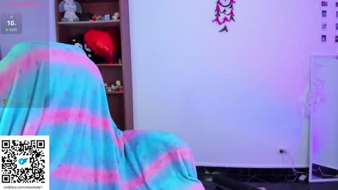 Snapshot of moonlady_ chatting on January 31, 2025, 11:24 pm MOON online show from January 31, 2025, 11:24 pm