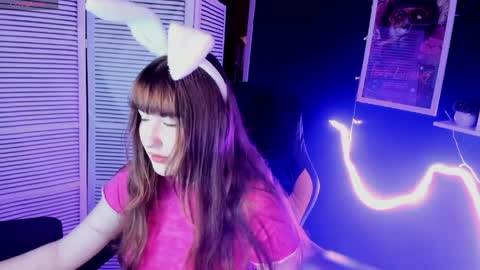 Eva online show from April 14, 2026, 11:38 am