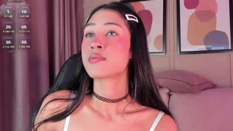 Snapshot of moonlight_brat chatting on May 17, 2026, 9:06 am Ivy online show from May 17, 2026, 9:06 am