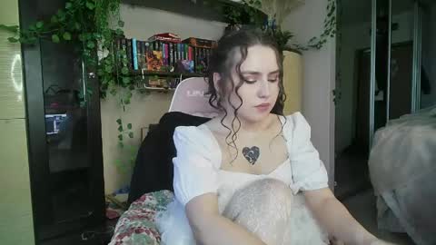 Snapshot of moonlight_sonataa chatting on May 30, 2026, 2:47 pm moonlight_sonataa online show from May 30, 2026, 2:47 pm