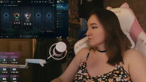 Katrin online show from April 3, 2026, 9:13 pm