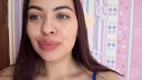 moonrose69 online show from November 27, 2025, 9:33 am