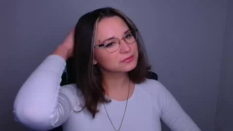 Susanna online show from November 22, 2025, 6:23 am