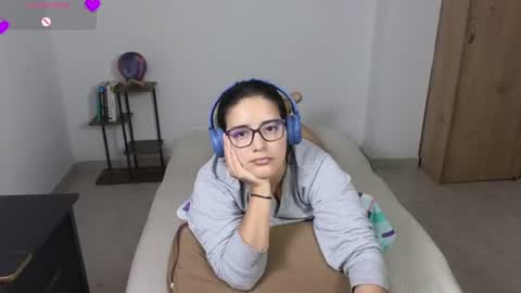 Moon Woman online show from July 14, 2026, 10:21 am