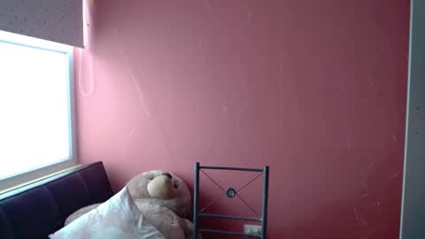 Snapshot of mora_haze chatting on February 24, 2025, 9:52 pm Mora Haze 3 online show from February 24, 2025, 9:52 pm