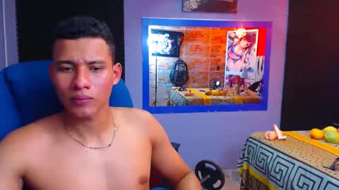 MorenoFullHot online show from December 3, 2024, 5:23 pm