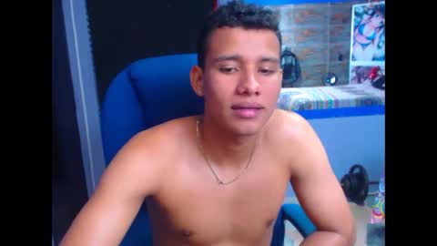 MorenoFullHot online show from December 13, 2024, 4:38 pm