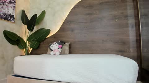 Snapshot of morgan_hill_ chatting on January 23, 2025, 6:14 pm Morgan online show from January 23, 2025, 6:14 pm