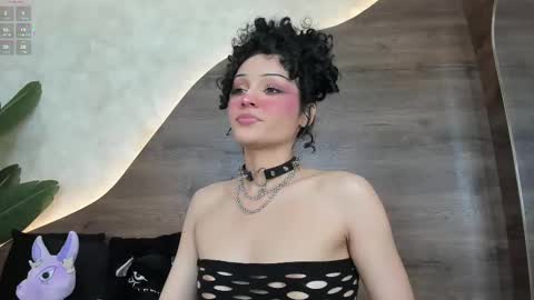 Snapshot of morgan_hill_ chatting on February 18, 2025, 11:33 am Morgan online show from February 18, 2025, 11:33 am