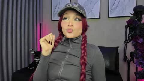 Snapshot of morgan_hill_ chatting on October 19, 2025, 11:55 am Morgan online show from October 19, 2025, 11:55 am