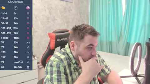 Morl online show from November 12, 2025, 9:42 am