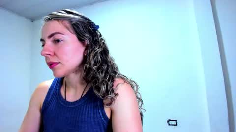 Snapshot of morning_littlestart chatting on November 23, 2025, 1:49 am Morning start online show from November 23, 2025, 1:49 am