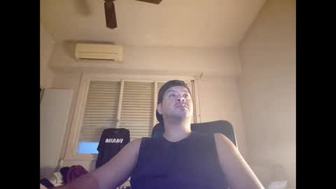 Snapshot of morocho777 chatting on January 4, 2025, 8:28 am Bruno online show from January 4, 2025, 8:28 am