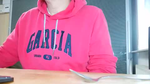 Snapshot of morris_01 chatting on October 21, 2025, 11:11 am Morris online show from October 21, 2025, 11:11 am