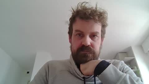 Snapshot of morritz chatting on March 12, 2026, 1:06 pm morritz online show from March 12, 2026, 1:06 pm