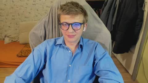 Snapshot of mortywithlove chatting on May 30, 2026, 9:23 pm Morty online show from May 30, 2026, 9:23 pm