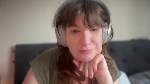 Mossy Mommy online show from March 26, 2026, 12:11 pm