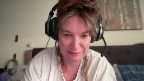 Mossy Mommy online show from July 12, 2026, 12:23 am
