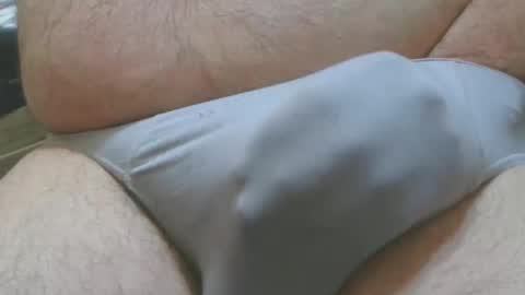 Snapshot of moth12 chatting on January 19, 2025, 11:01 am moth12 online show from January 19, 2025, 11:01 am