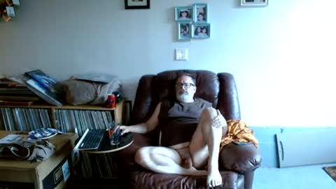 Snapshot of motogoosie chatting on August 1, 2026, 2:44 am Motomoto online show from August 1, 2026, 2:44 am
