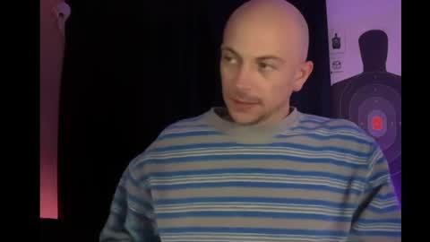 Snapshot of mount_vesuvius chatting on April 7, 2026, 4:57 am mount_vesuvius online show from April 7, 2026, 4:57 am