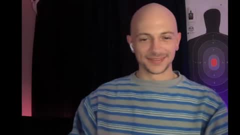 Snapshot of mount_vesuvius chatting on April 13, 2026, 3:28 pm mount_vesuvius online show from April 13, 2026, 3:28 pm