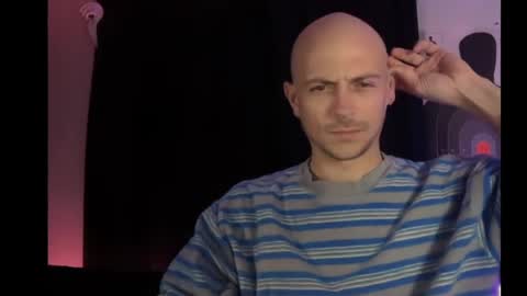 Snapshot of mount_vesuvius chatting on April 14, 2026, 5:13 am mount_vesuvius online show from April 14, 2026, 5:13 am