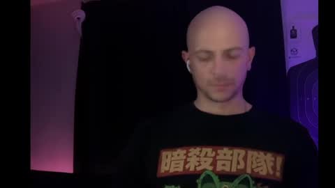 Snapshot of mount_vesuvius chatting on April 16, 2026, 2:51 pm mount_vesuvius online show from April 16, 2026, 2:51 pm