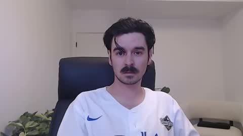 Snapshot of moustachematt chatting on June 1, 2026, 12:56 am moustachematt online show from June 1, 2026, 12:56 am