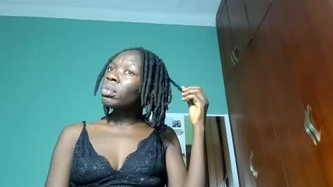 Mouthymiss online show from March 4, 2025, 5:13 pm