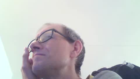Snapshot of moviem1978 chatting on June 9, 2026, 5:13 pm Frederik online show from June 9, 2026, 5:13 pm