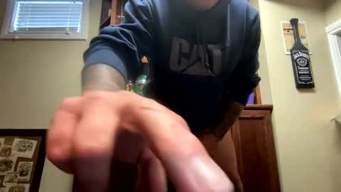 Snapshot of mpleaf chatting on January 24, 2025, 5:32 pm Urethra Lover online show from January 24, 2025, 5:32 pm