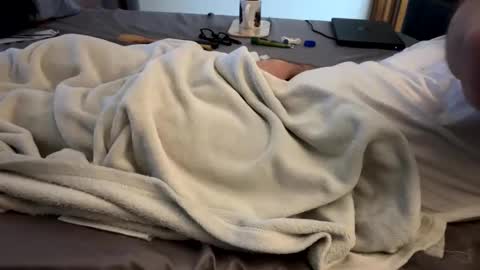 Snapshot of mps908 chatting on February 22, 2026, 3:43 pm Sequoia-Cocked Hombre de Sur online show from February 22, 2026, 3:43 pm