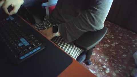 mr0699hotboy online show from November 4, 2025, 11:20 am